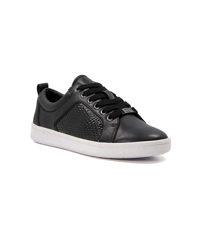 Estie - Black
